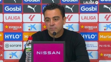 完美体育-哈维：一有点逆风球队就崩溃了，说明我们还不成熟