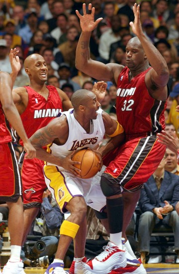 完美体育下载-杰弗森：裁判讨论科比是投篮还是传球 科比说“今晚我传过吗”